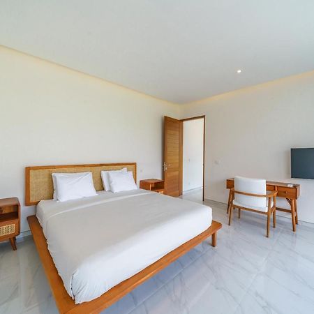Villa Besso Padonan - Modern & Minimalist 2Br Villa In Canggu! Exteriör bild